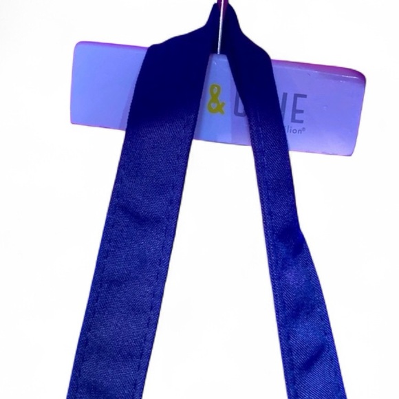 University of Michigan (UofM) Apron, Authentic Unisex. NWT - Picture 6 of 10